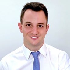 Dr. Arthur Curtarelli de Oliveira